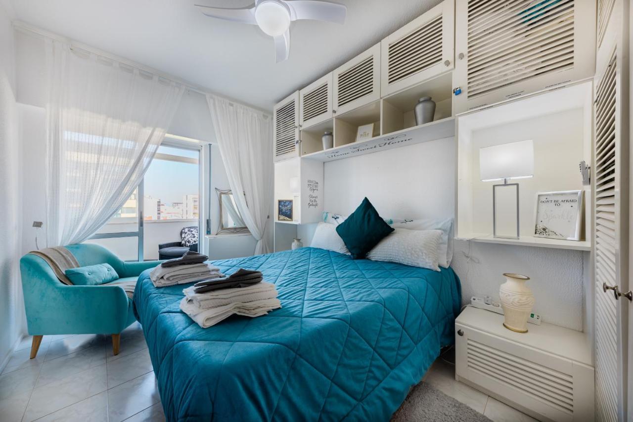 2 Room Condo - 5 Mins From Costa Da Caparica Beach & Bars Eksteriør bilde