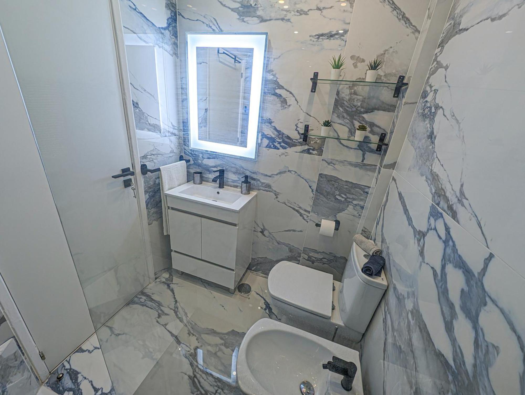 2 Room Condo - 5 Mins From Costa Da Caparica Beach & Bars Eksteriør bilde