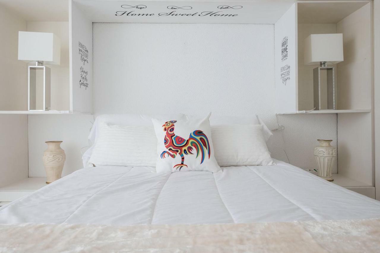 2 Room Condo - 5 Mins From Costa Da Caparica Beach & Bars Eksteriør bilde