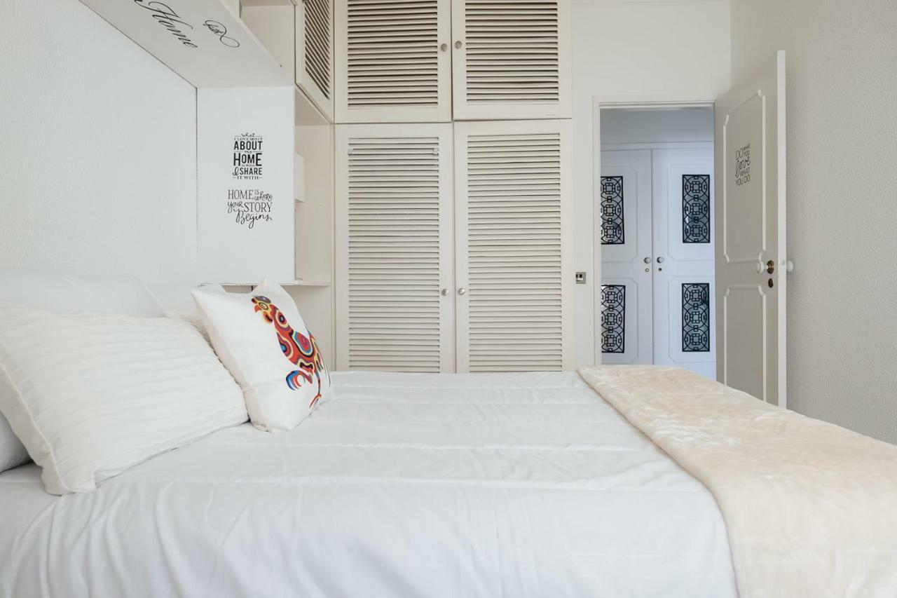 2 Room Condo - 5 Mins From Costa Da Caparica Beach & Bars Eksteriør bilde
